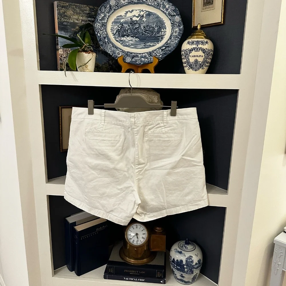 J. Crew White 5" Stretch Chino Short - Picture 2 of 5